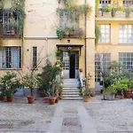 Porta Romana Cosy Nest