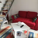 Negroli Flat