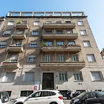 Gaffurio Apartment H