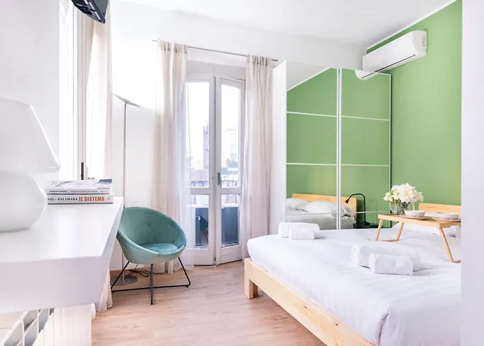 Amazing Flat Near Duomo & Colonne Di San Lorenzo By Easylife