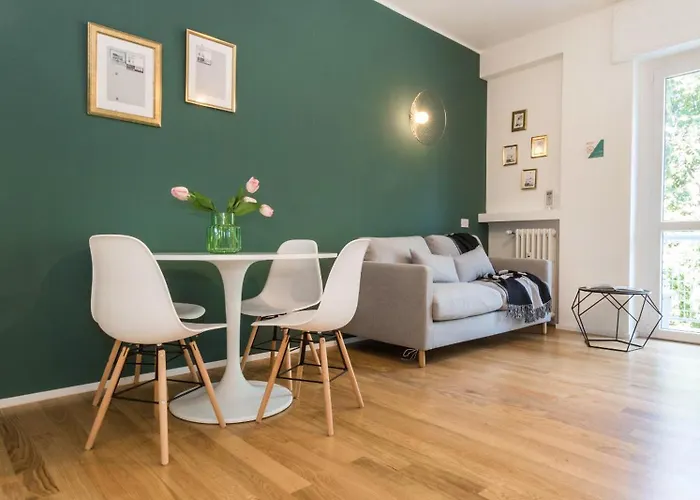 Joivy Delightful Flats Near Citylife District
