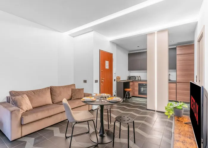 Arq14 - Duomo-Loreto - Central Romantic