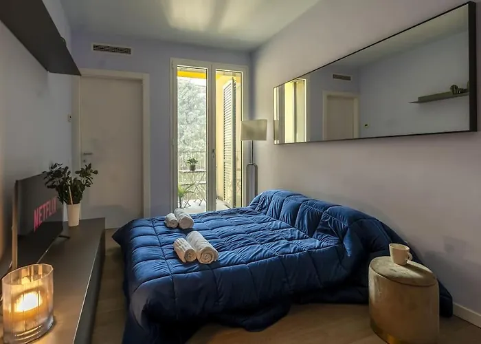 Duomo Center Two-Room Design- Private Gym - Metro
