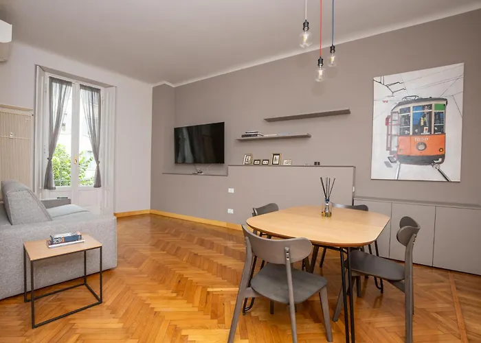 Vercelli Elegance Home