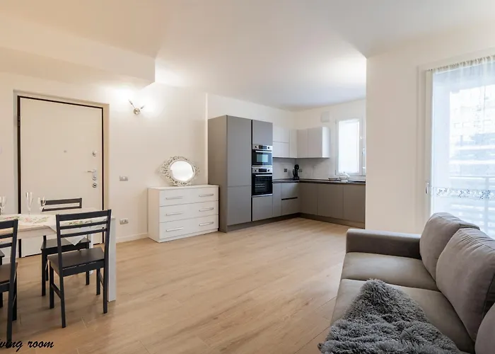 Supersuite With Private Garage Autentica
