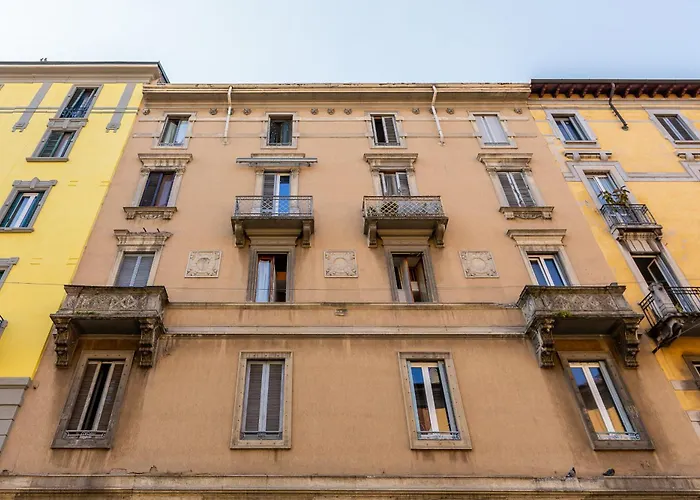 Casa Maciachini-Green Suite-M3 10 Minutes To Duomo