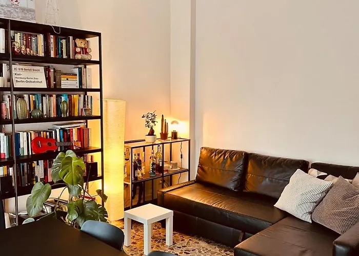Cozy Apartment In Nw Milan