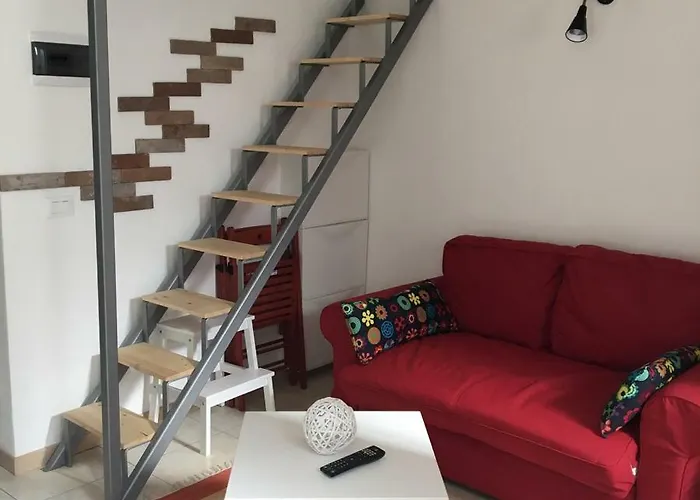 Negroli Flat