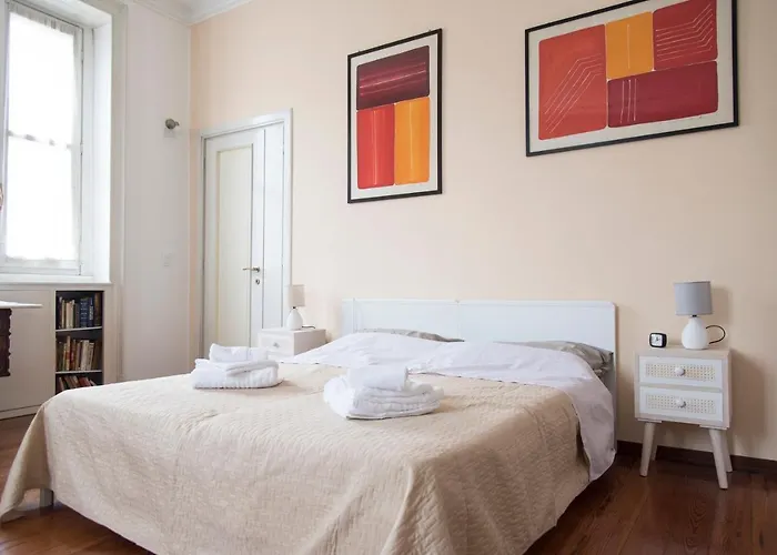 Pleasant 2 Bedroom Flat in Brera District