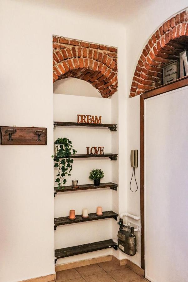 Via Argelati - Navigli Location 2 * Milano
