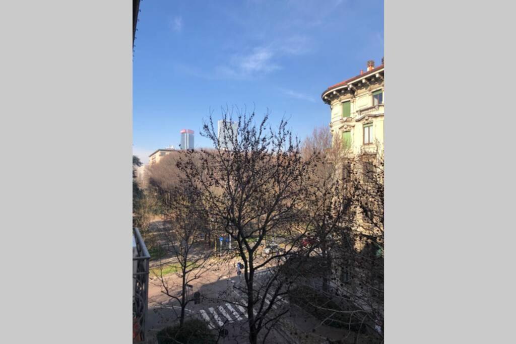 Appartamento Casa Alberto Da Giussano, Elegante Bilocale In Centro Con Balcone Sul Parco *