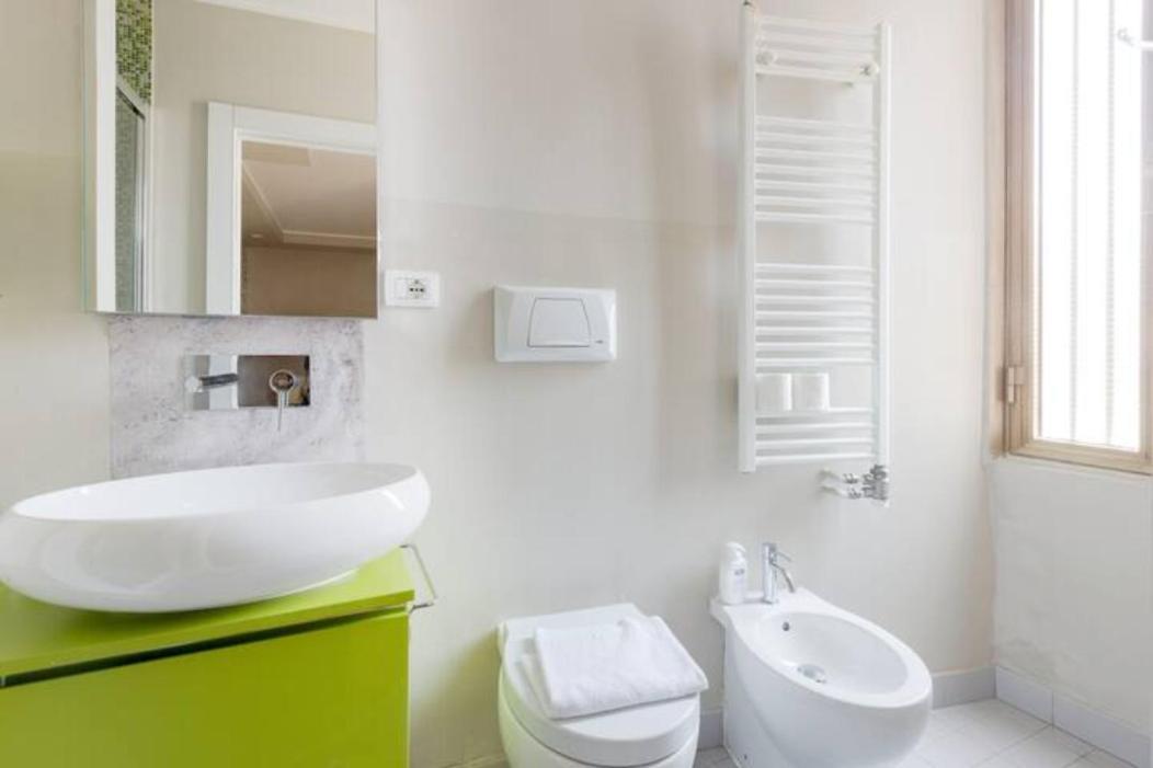 Viale Umbria Colorful And Cosy Studio *