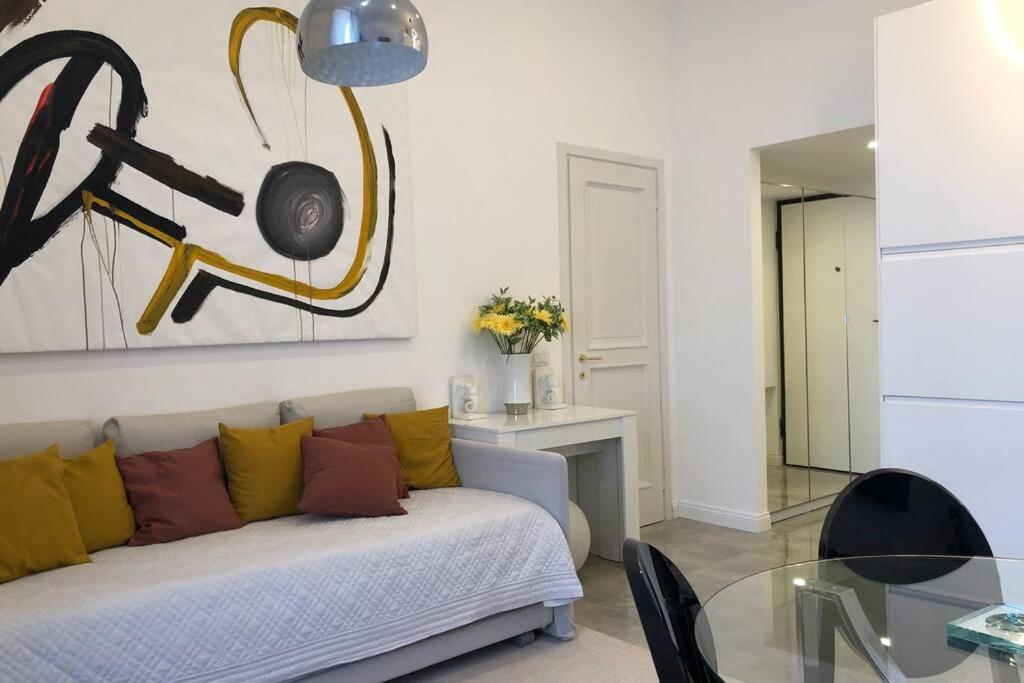 Casa Alberto Da Giussano, Elegante Bilocale In Centro Con Balcone Sul Parco Appartamento