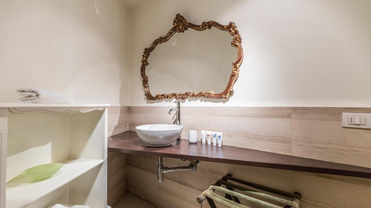 Italianway - Ripa Ticinese 53 B * Milaan