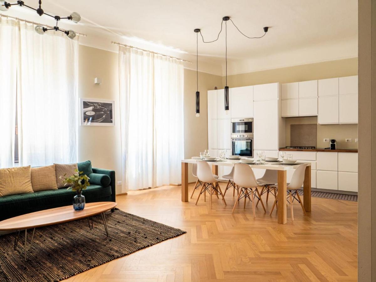 The Rent - Cozy Two-bedrooms In Pasteur District *
