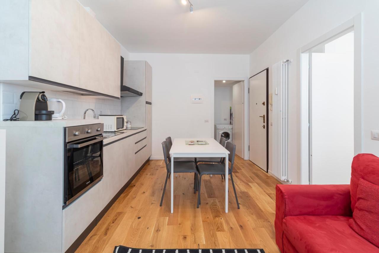 Renovated Flat Close To Navigli - Fra Bartolomeo Milano