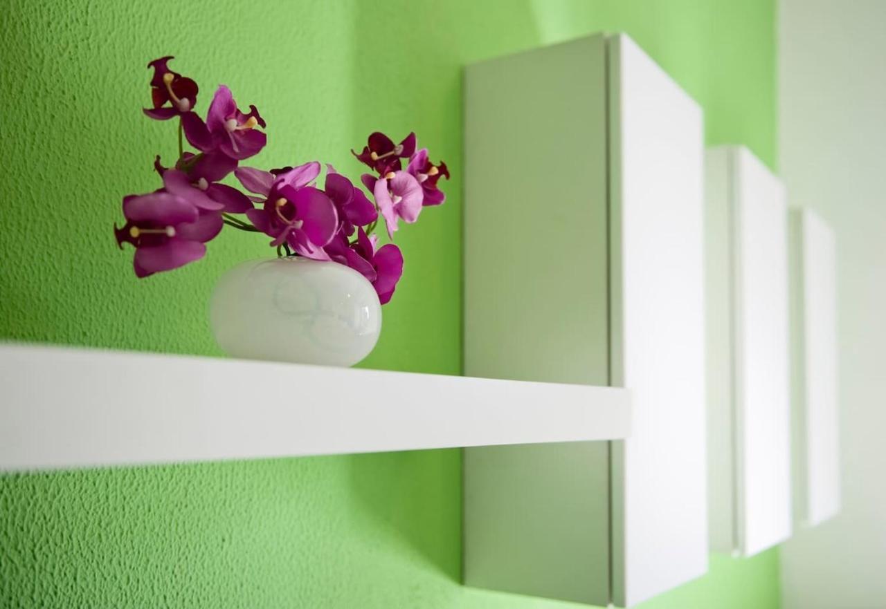 Stunning 1-bed In Appartamento Milano