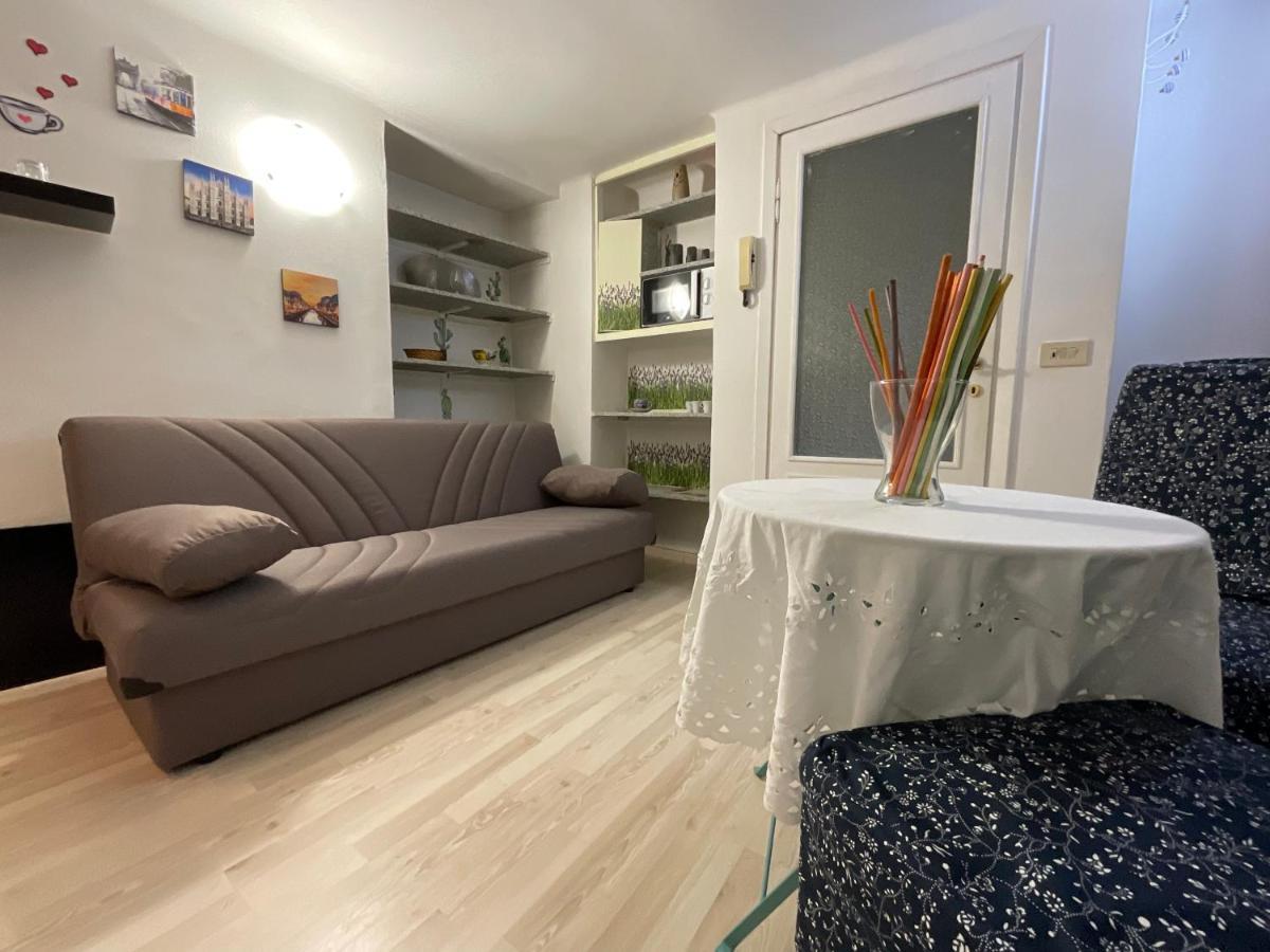 Big In Piazza Duomo Apartment