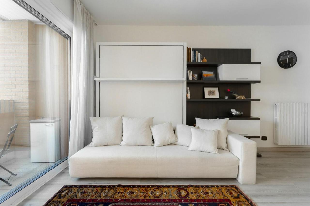 Pastorelli - With Parking - By Halldis Milan