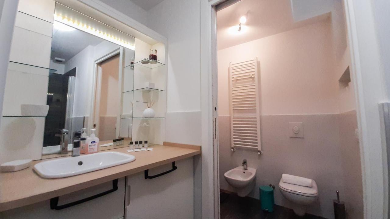 Altido Stylish Loft For 4 In Famous Navigli District Apartment *