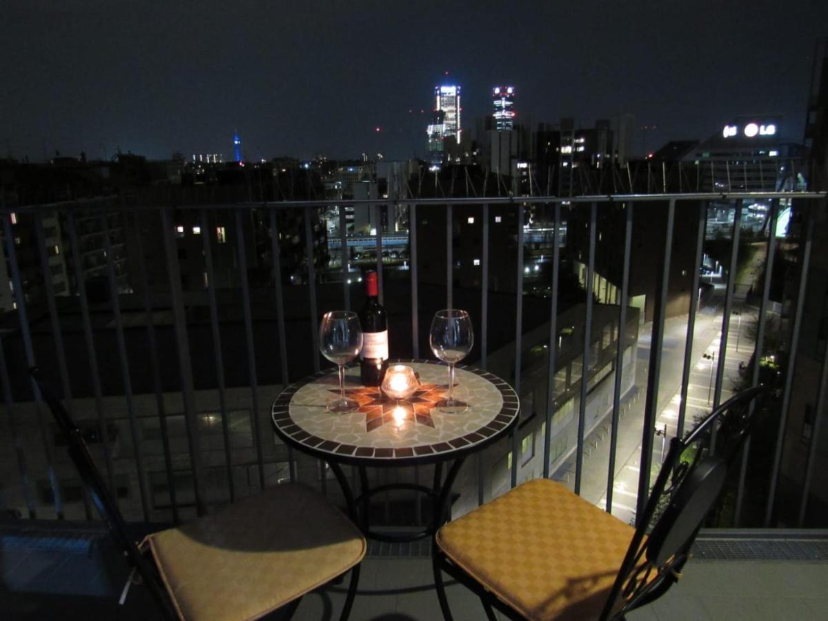 Apartment Fiera Milanocity View With Terrace Next To Shopping Mall Milan
