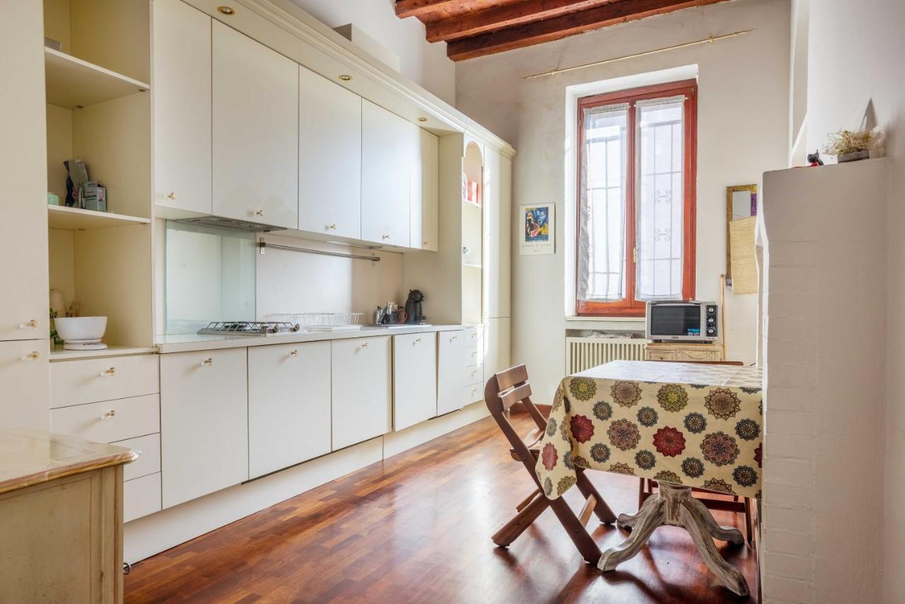Cozy And Fancy Studio On The Navigli By Easylife Apartment *