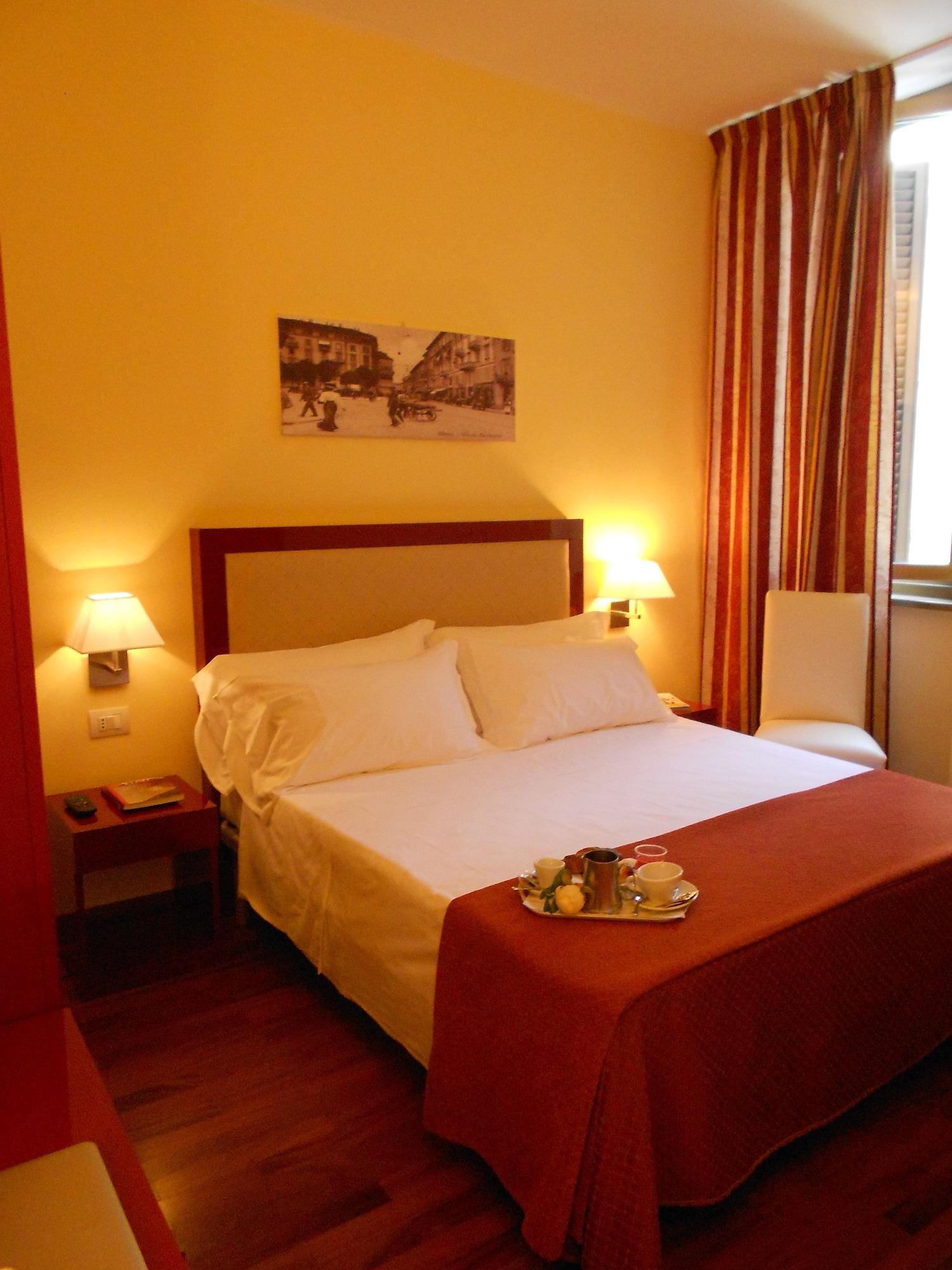 Minerva Hotel 3*