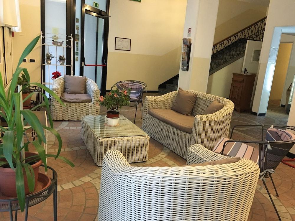 Nettuno Hotel *
