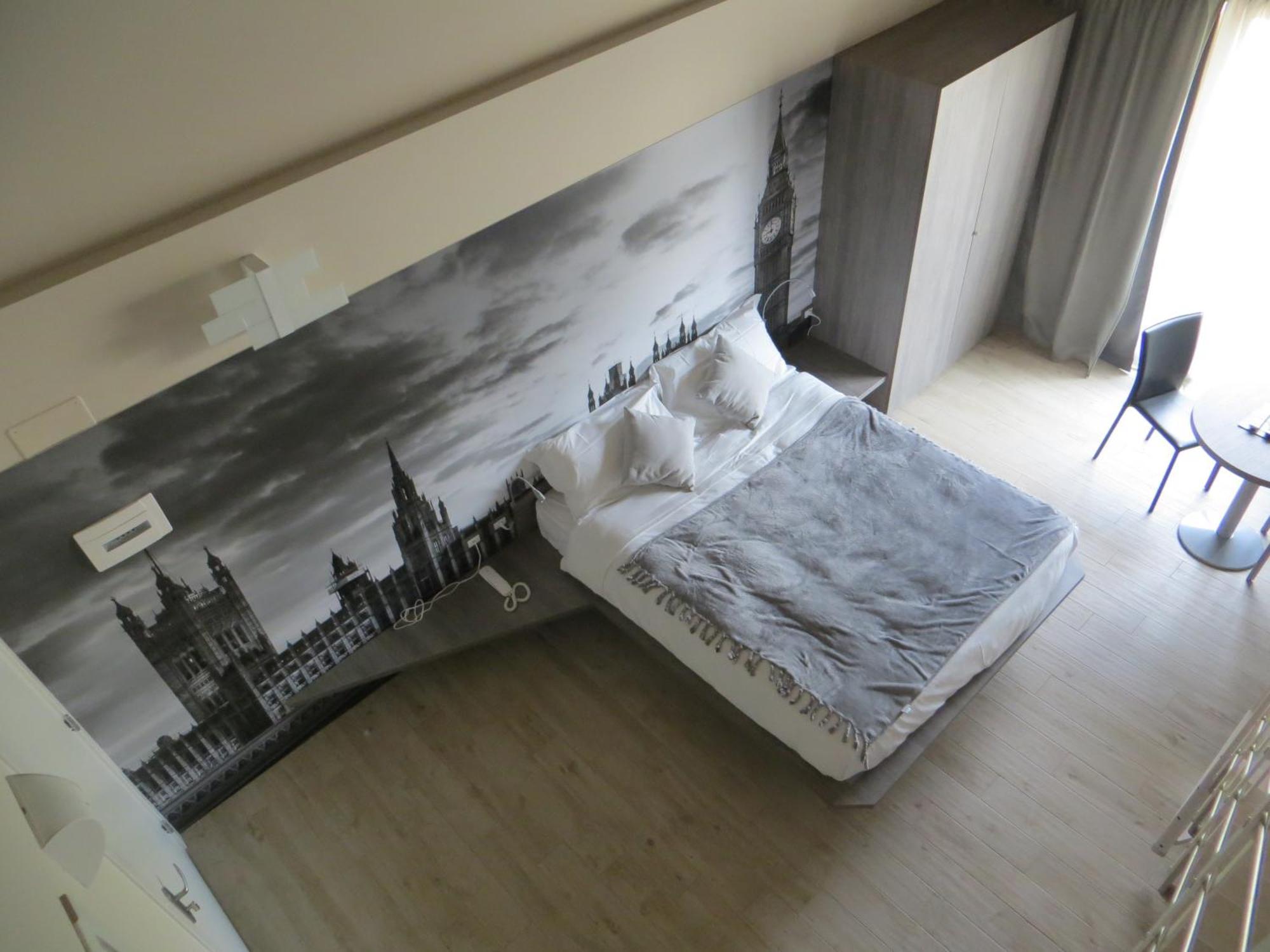 Hotel Seven Milano