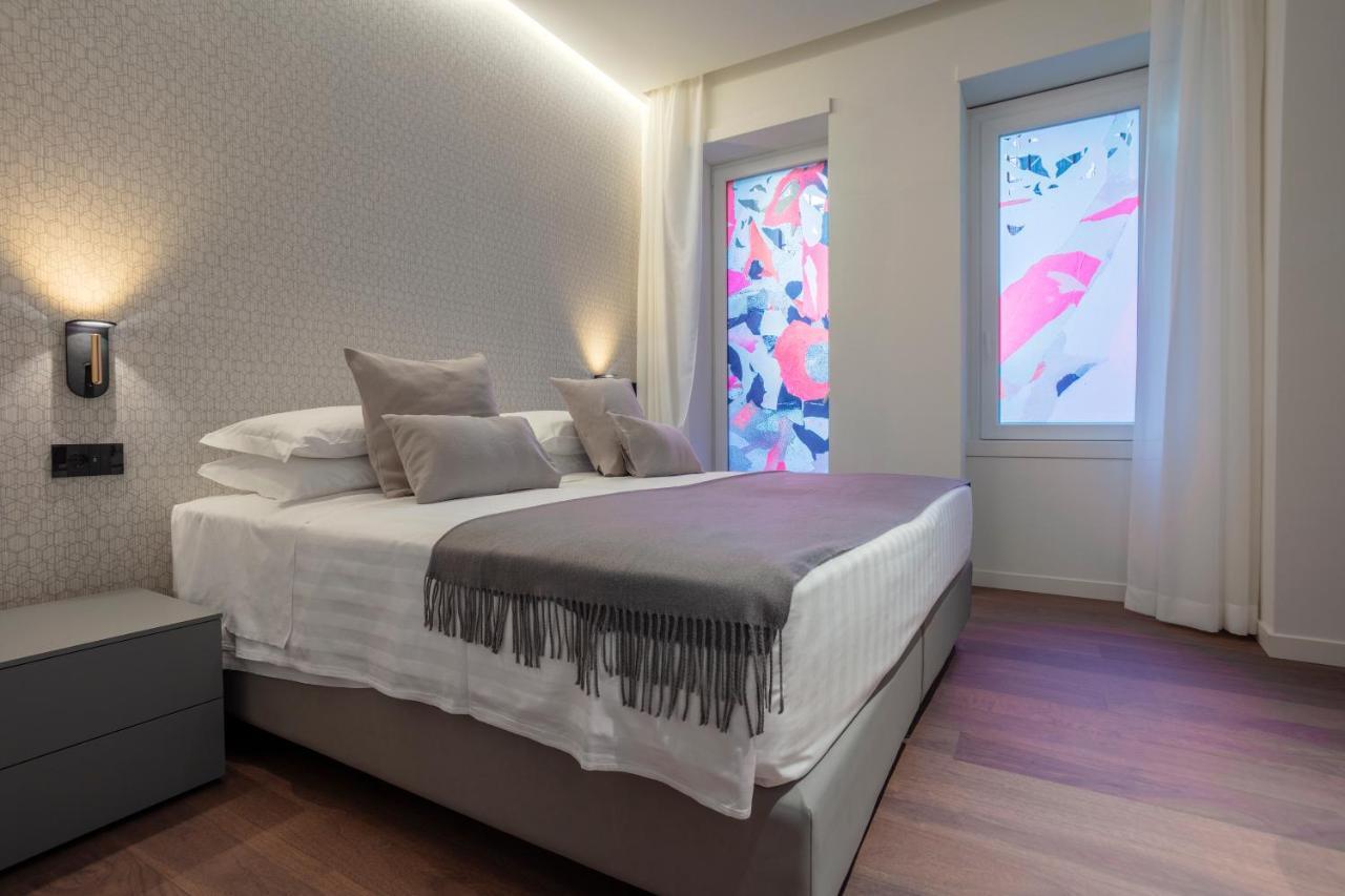 Appartamento Sant'ambrogio Apartments, Reception H24