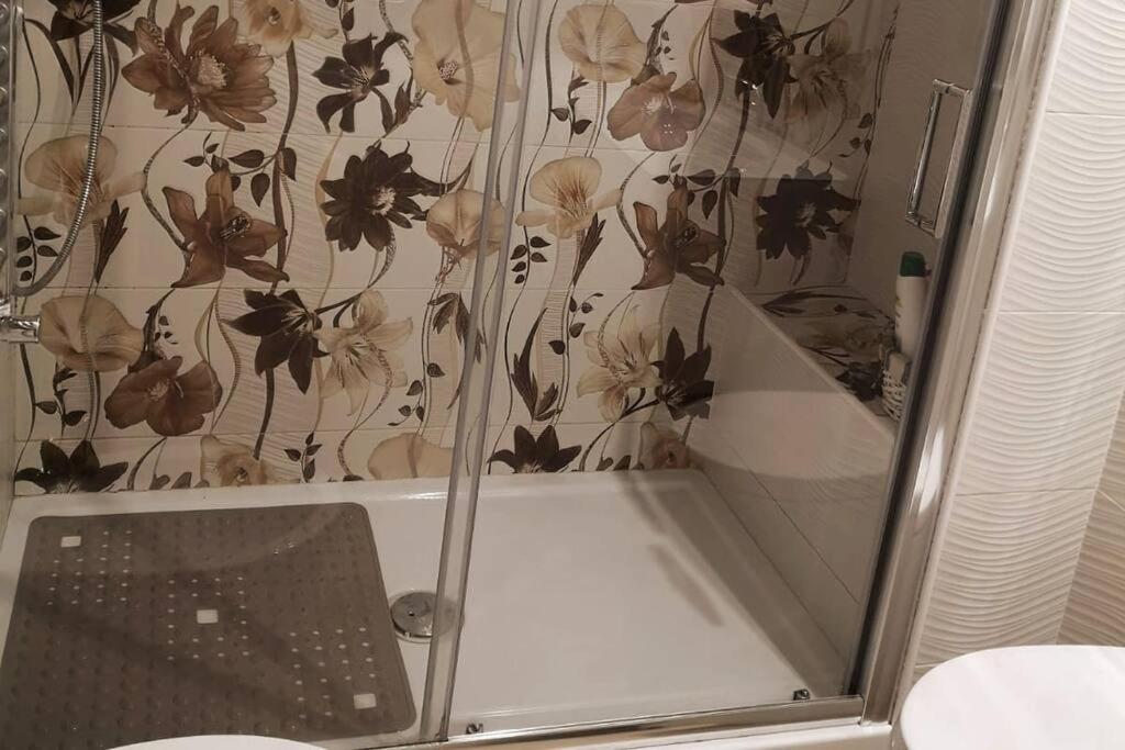 La Casa Di Ringhiera In Corso Sempione * Milano