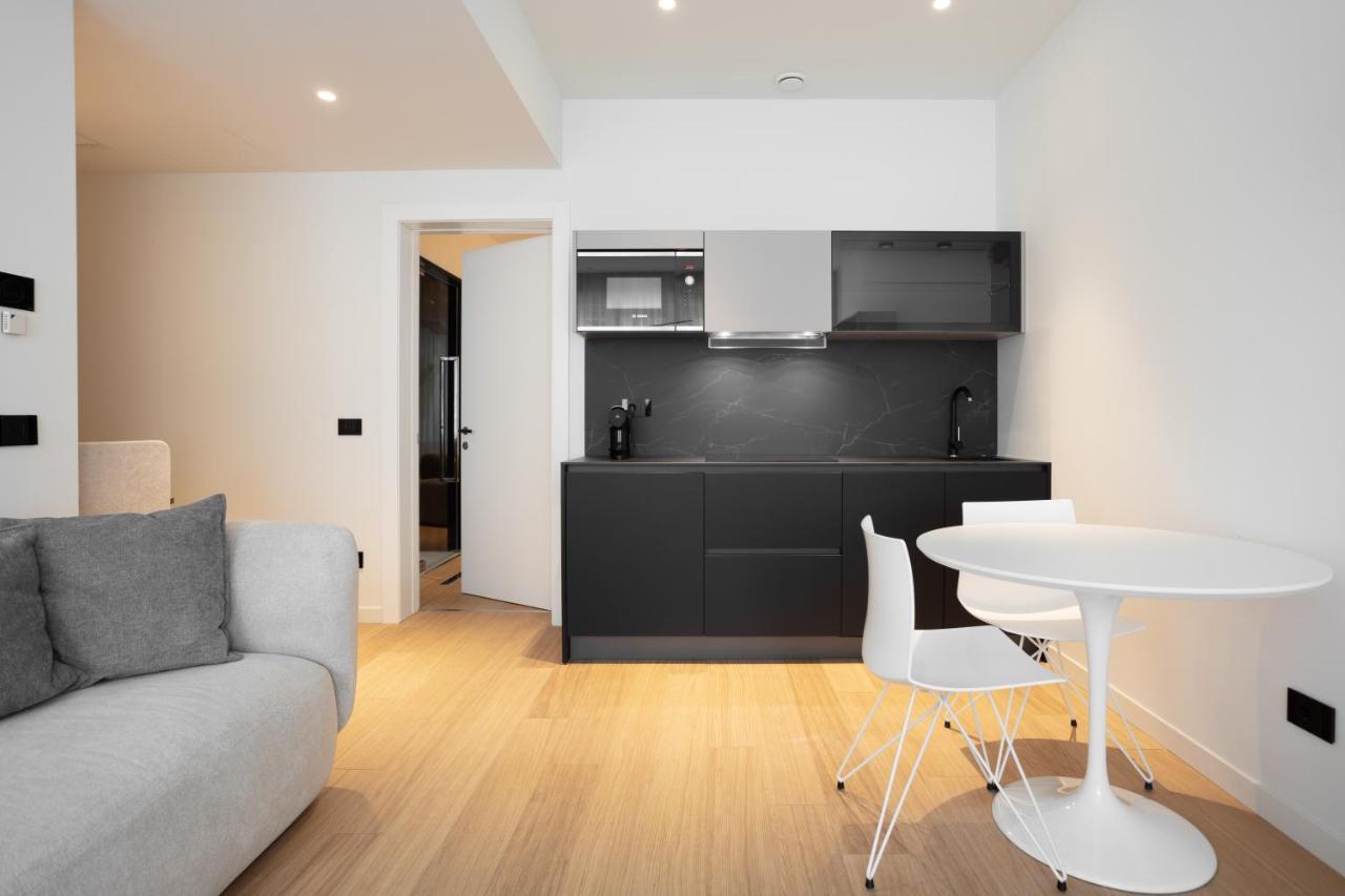 Sant'ambrogio Apartments, Reception H24 Milano