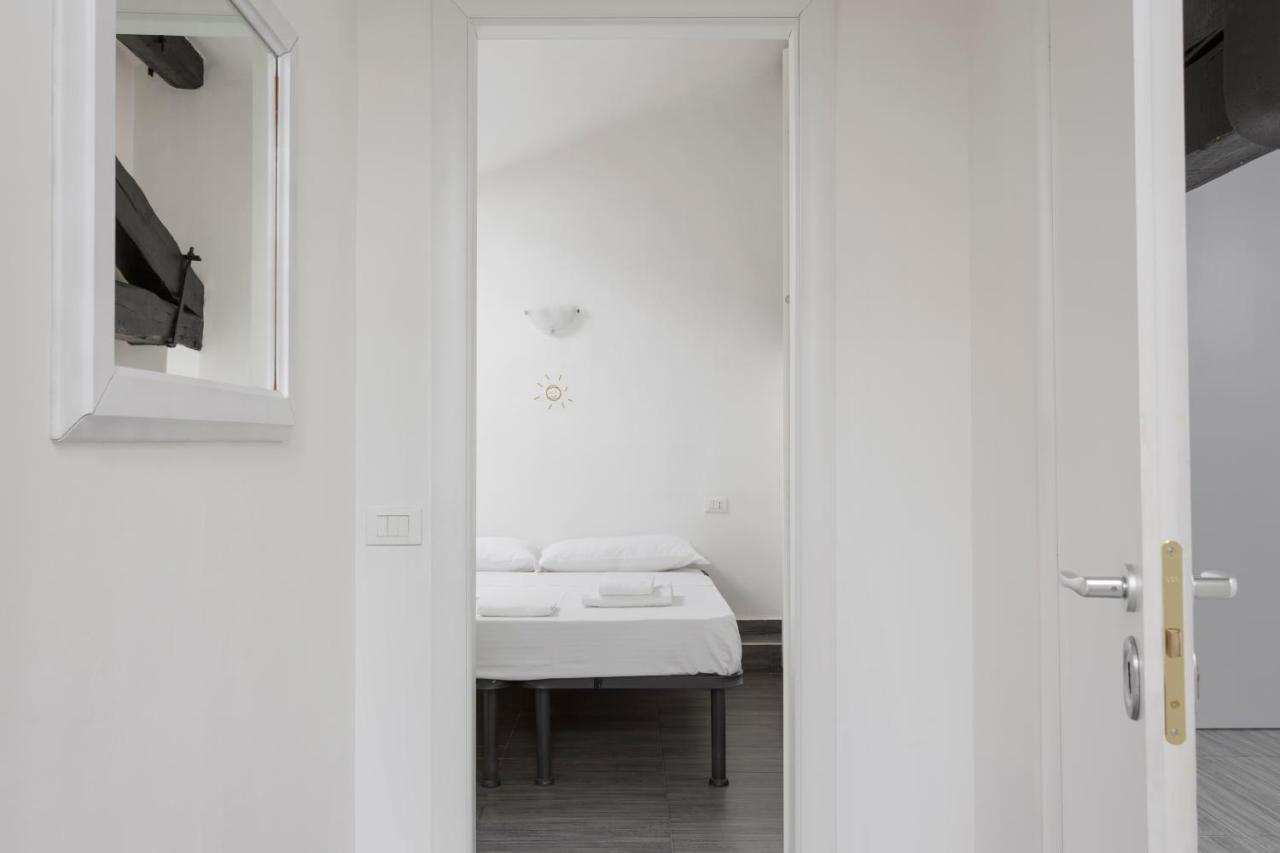 Apartment 2 Bedroom 2 Bathroom Apt - Duomo 1