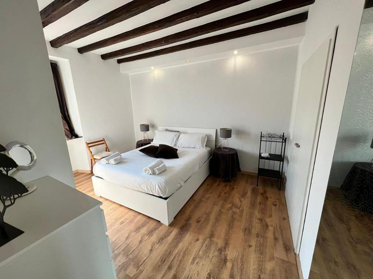 Lovely 1 Bdr In Paolo Sarpi Milano