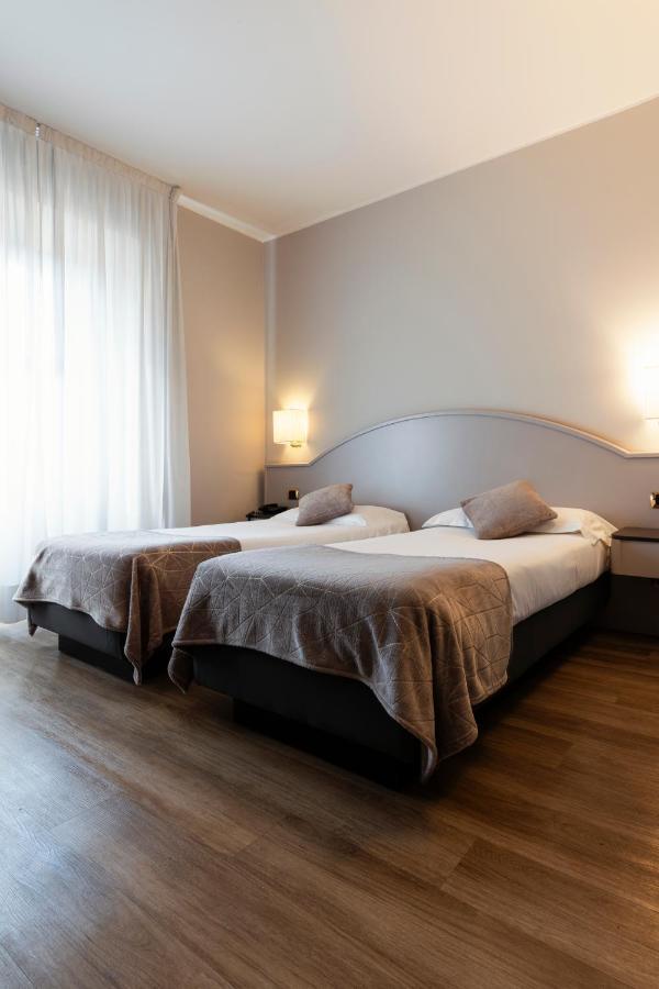 Mokinba Baviera Hotel