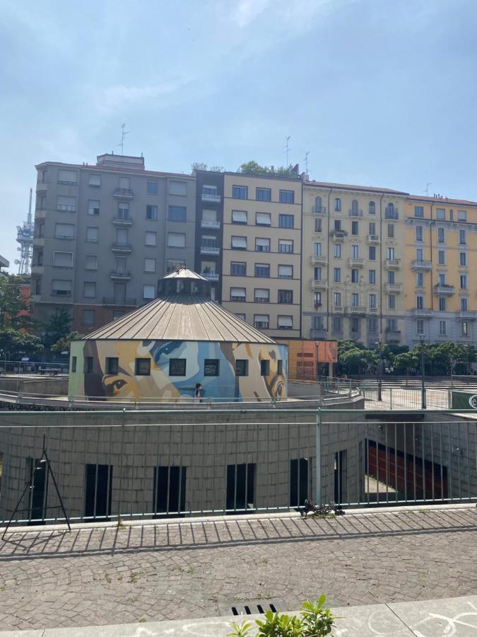 Gramsci 2 - Cozy Near Sempione Park! Milaan