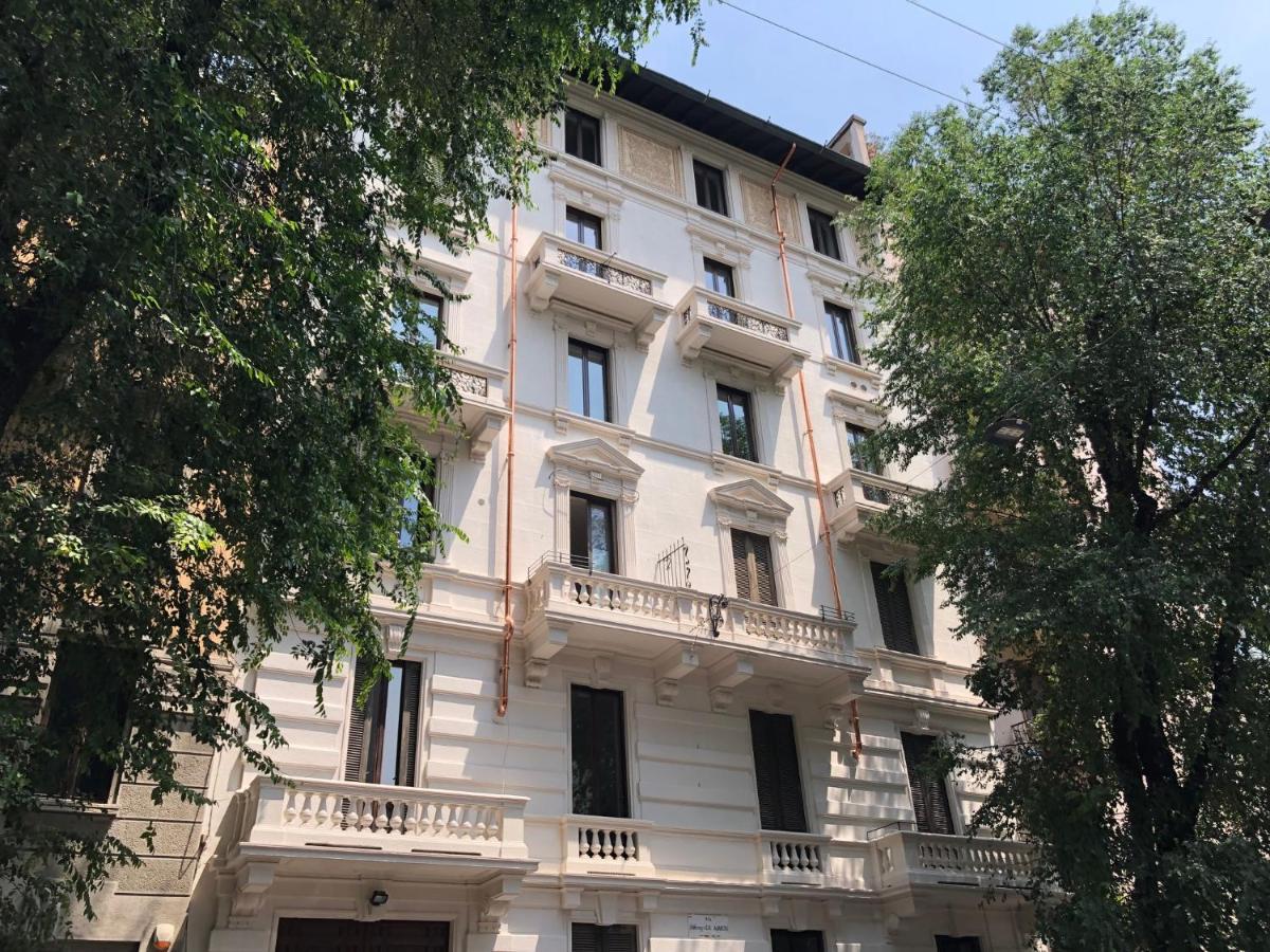 Sant'ambrogio With Charme Apartment