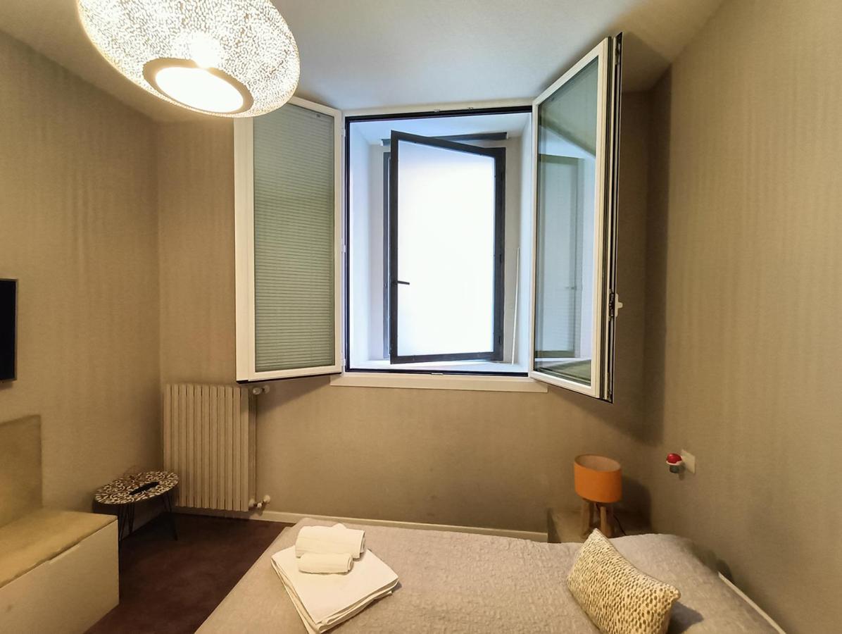 Game House In The Center Apartment *