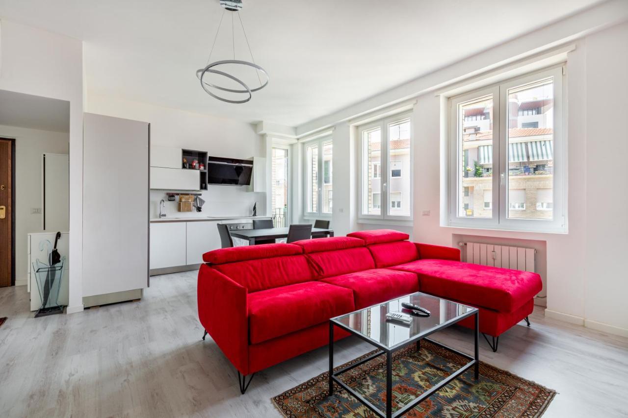 Garibaldi & Gae Aulenti Modern With Private Parking! Leilighet Milano