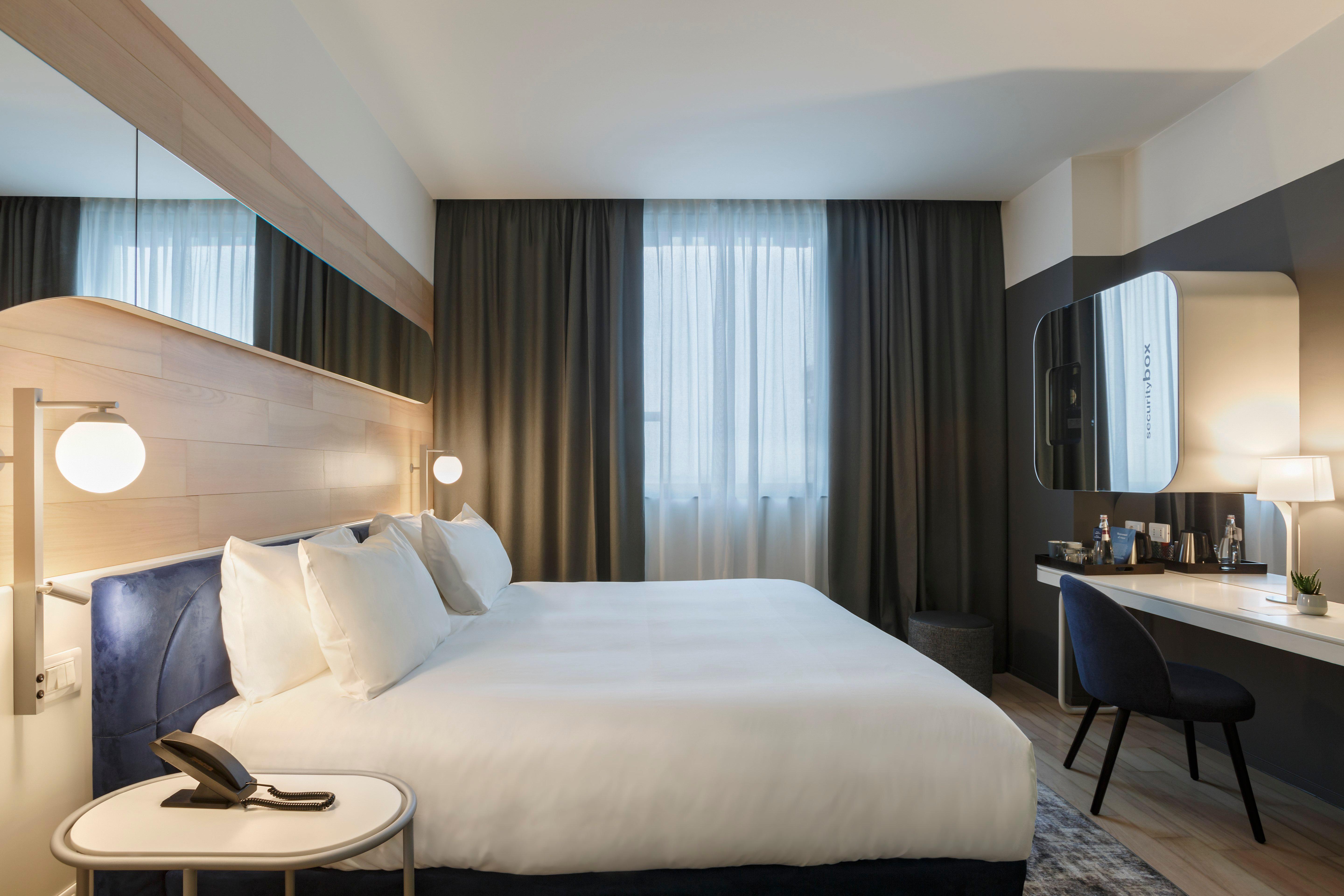 Voco Milan-fiere By Ihg Hotel 4*