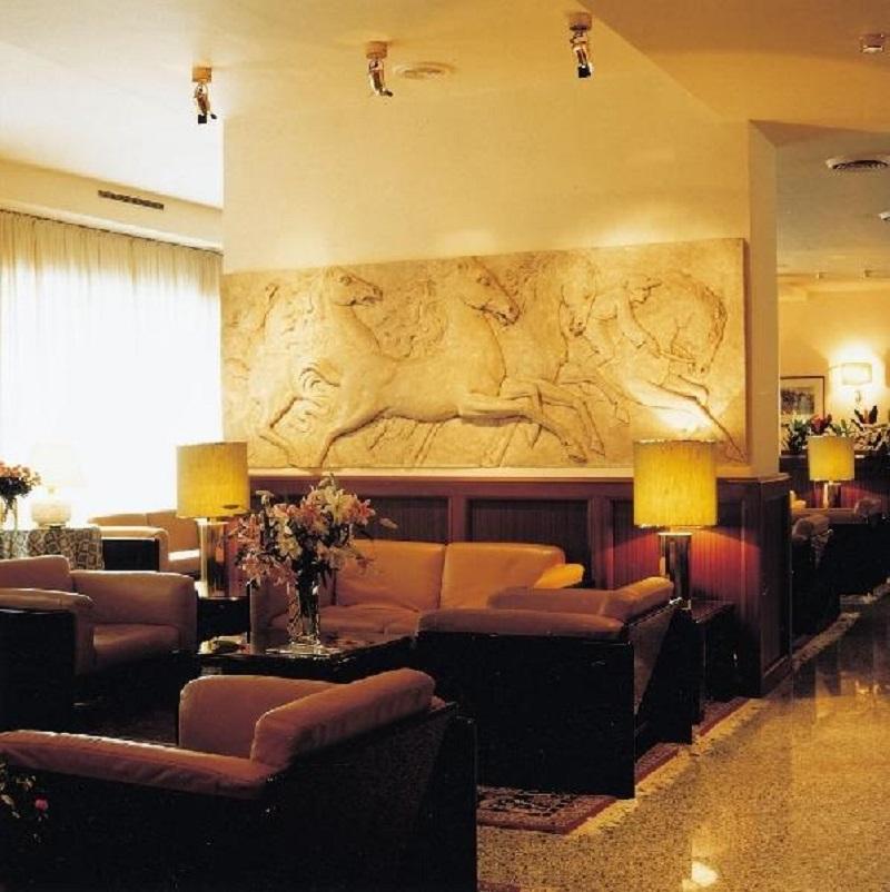 Hotel Ascot 4*