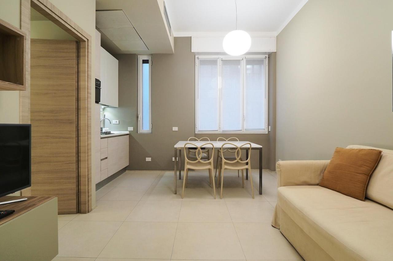 Contempora - Cavallotti 13 - B32 *