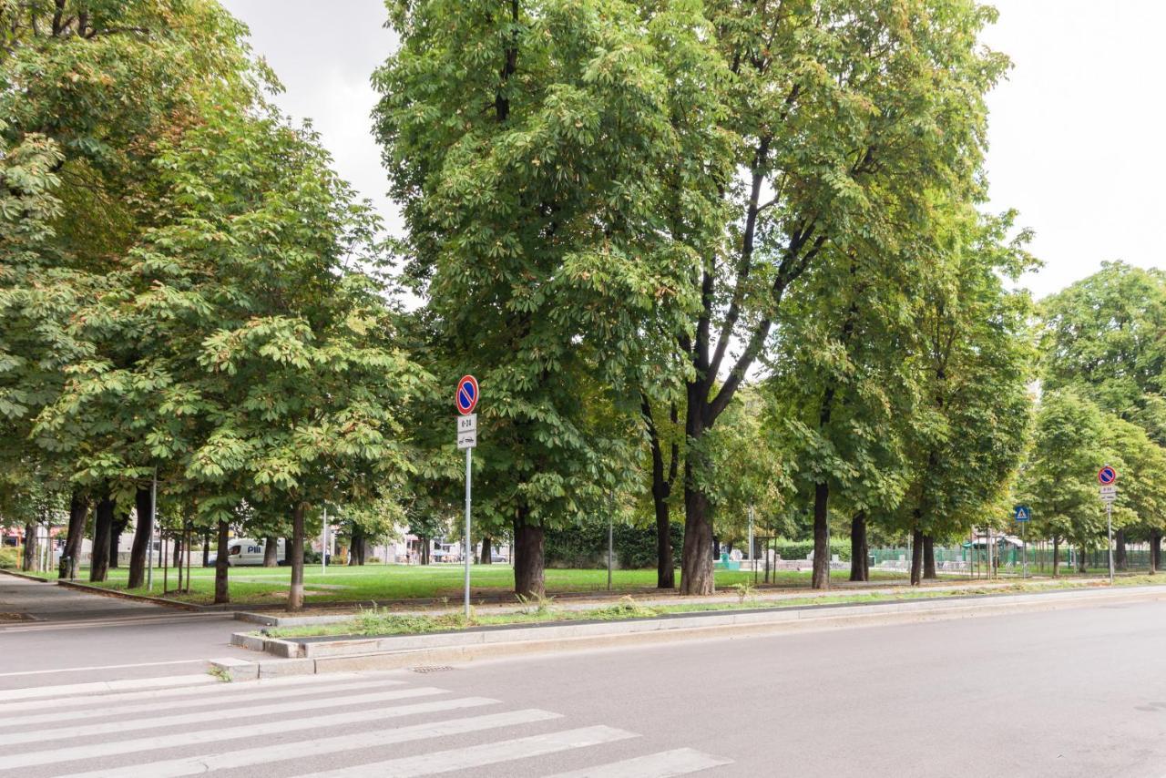 Altido Superb Flat With Office Near Dateo Station Appartamento Milano