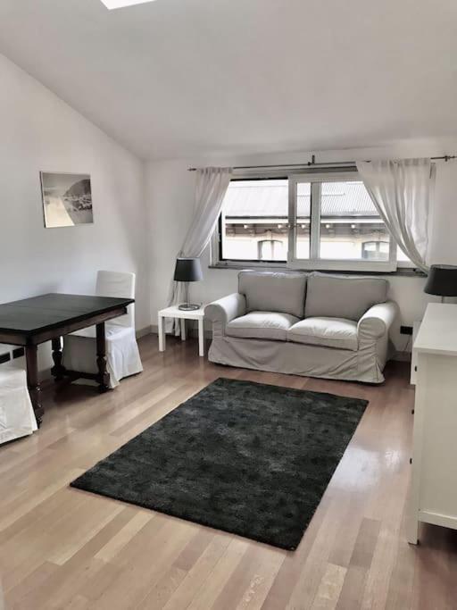 A Porta Venezia Apartment *