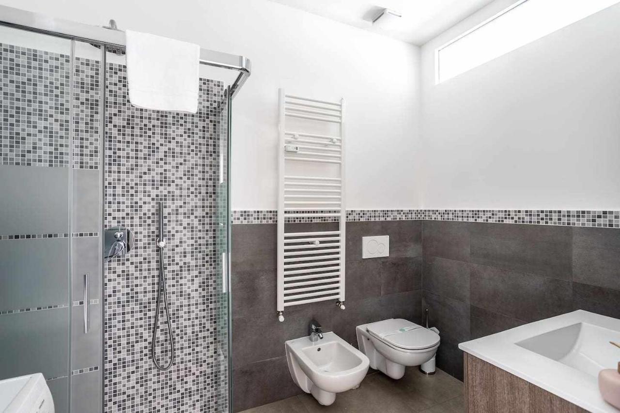 Appartamento - Parking And Comfort - Spacious Up To 8 Pax *
