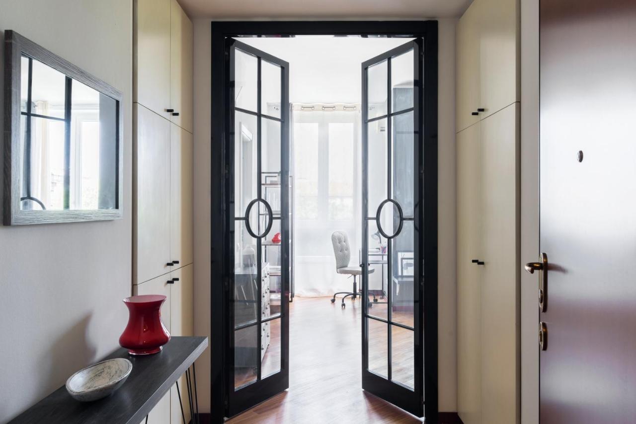 Joivy Superb Flat With Office Apartment