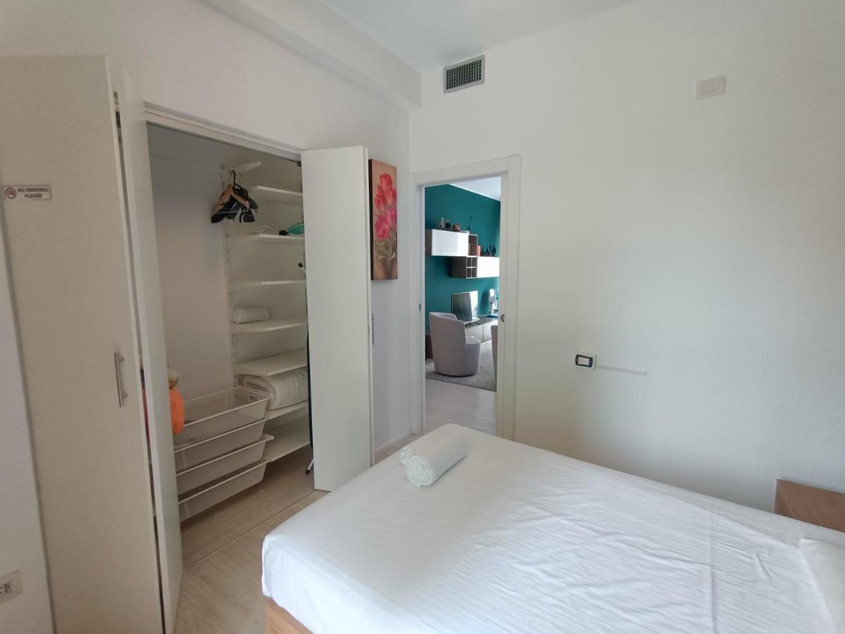 Appartamento Joivy Elegant Flat For 6 With 2 Balconies *