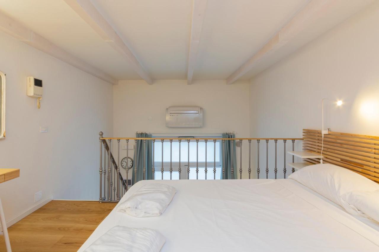 Appartamento Villoresi Loft - Zona Navigli - Wifi - A.c. *
