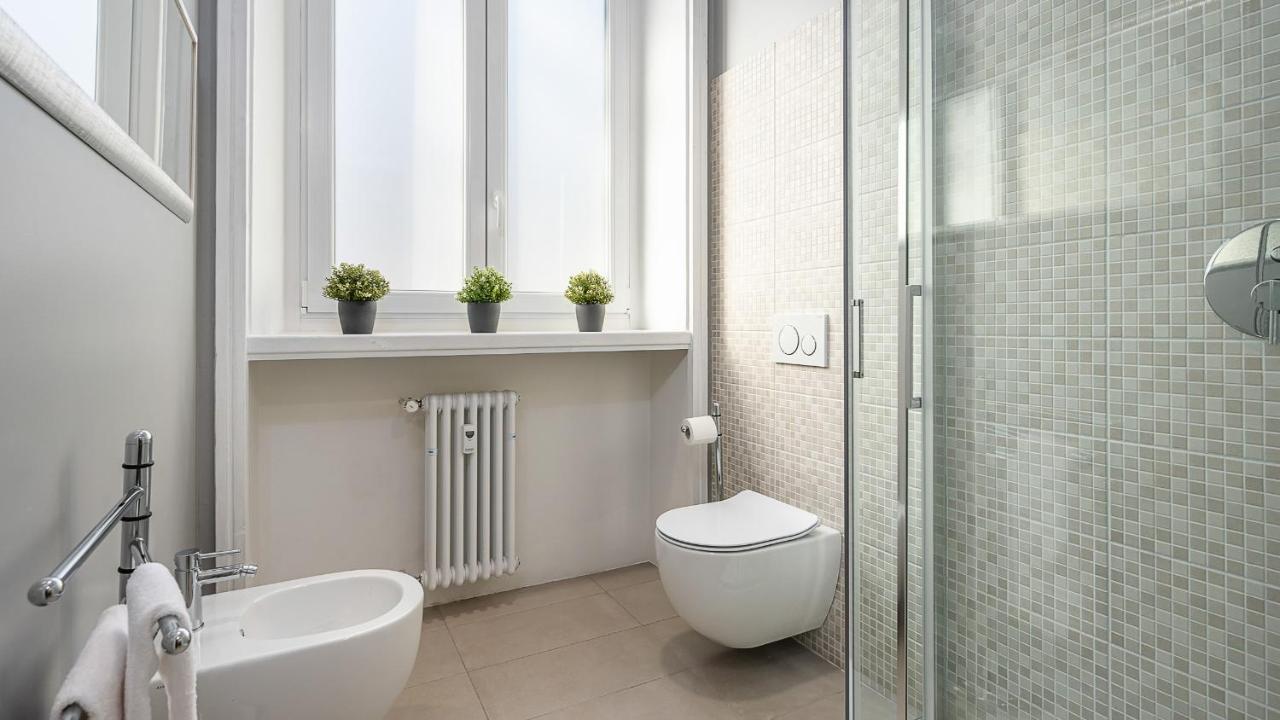 Classbnb - Due Moderni A 1km Dall'arco Della Pace Appartement