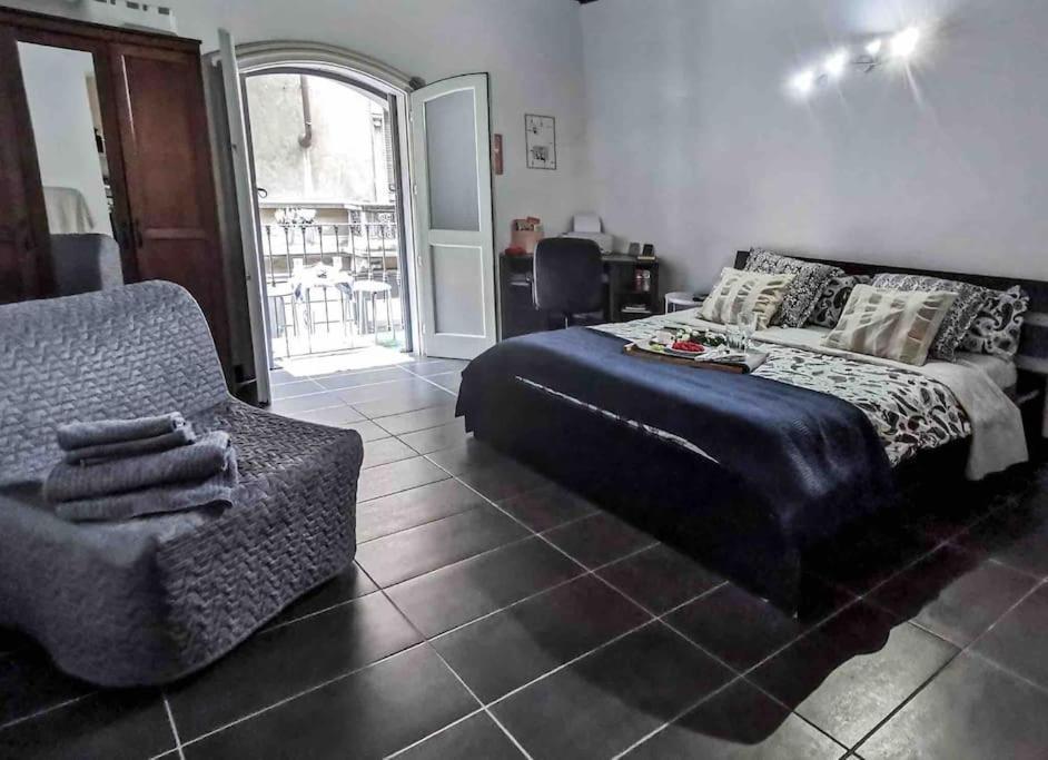 Leilighet Intero Su Via Tortona-darsena-navigli